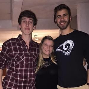 Meet your Posher, Hunter